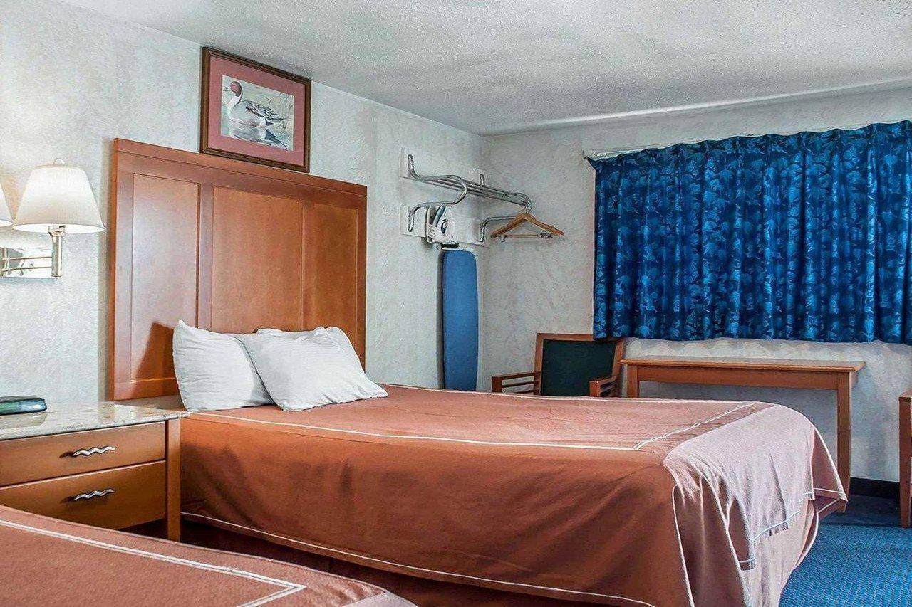 Castle Inn&Suites Niagara Falls Exterior foto