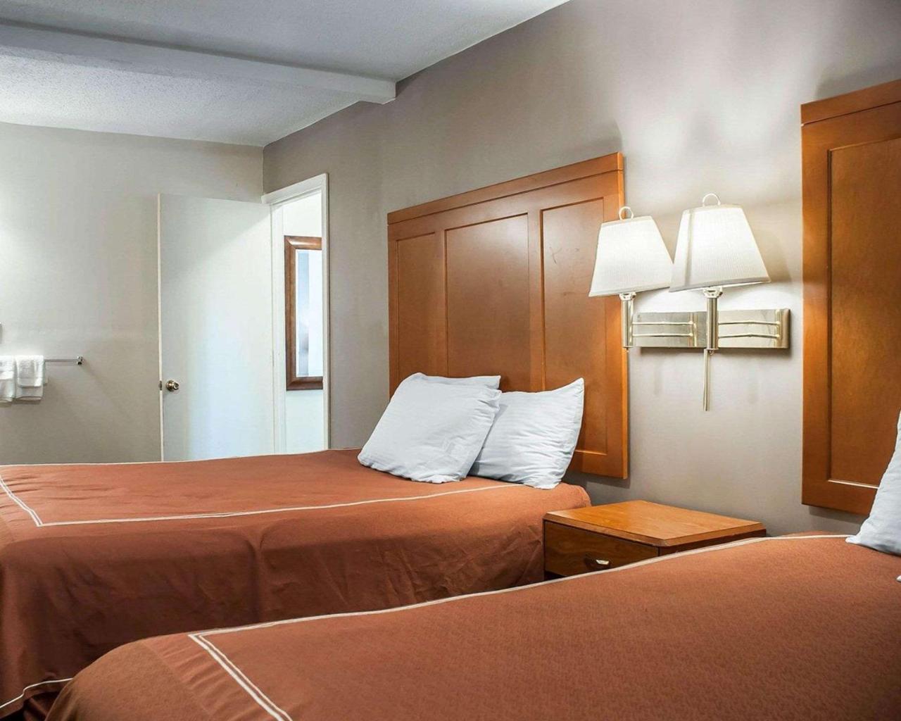 Castle Inn&Suites Niagara Falls Exterior foto